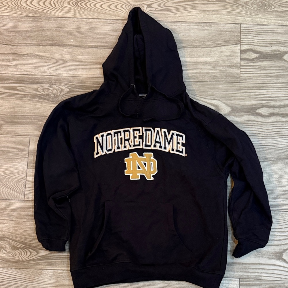 Notre Dame Sweatshirt size Large